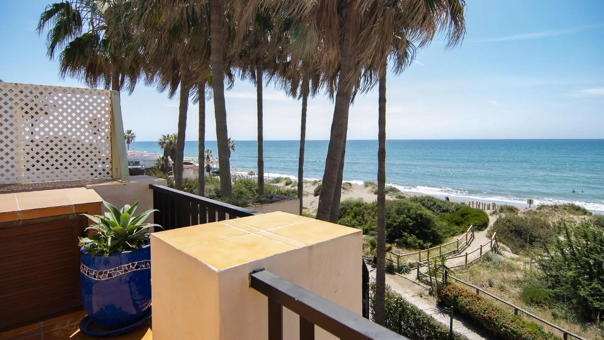Oleholidays 921 Atico Romana Playa Vistas Al Mar Marbella Spain