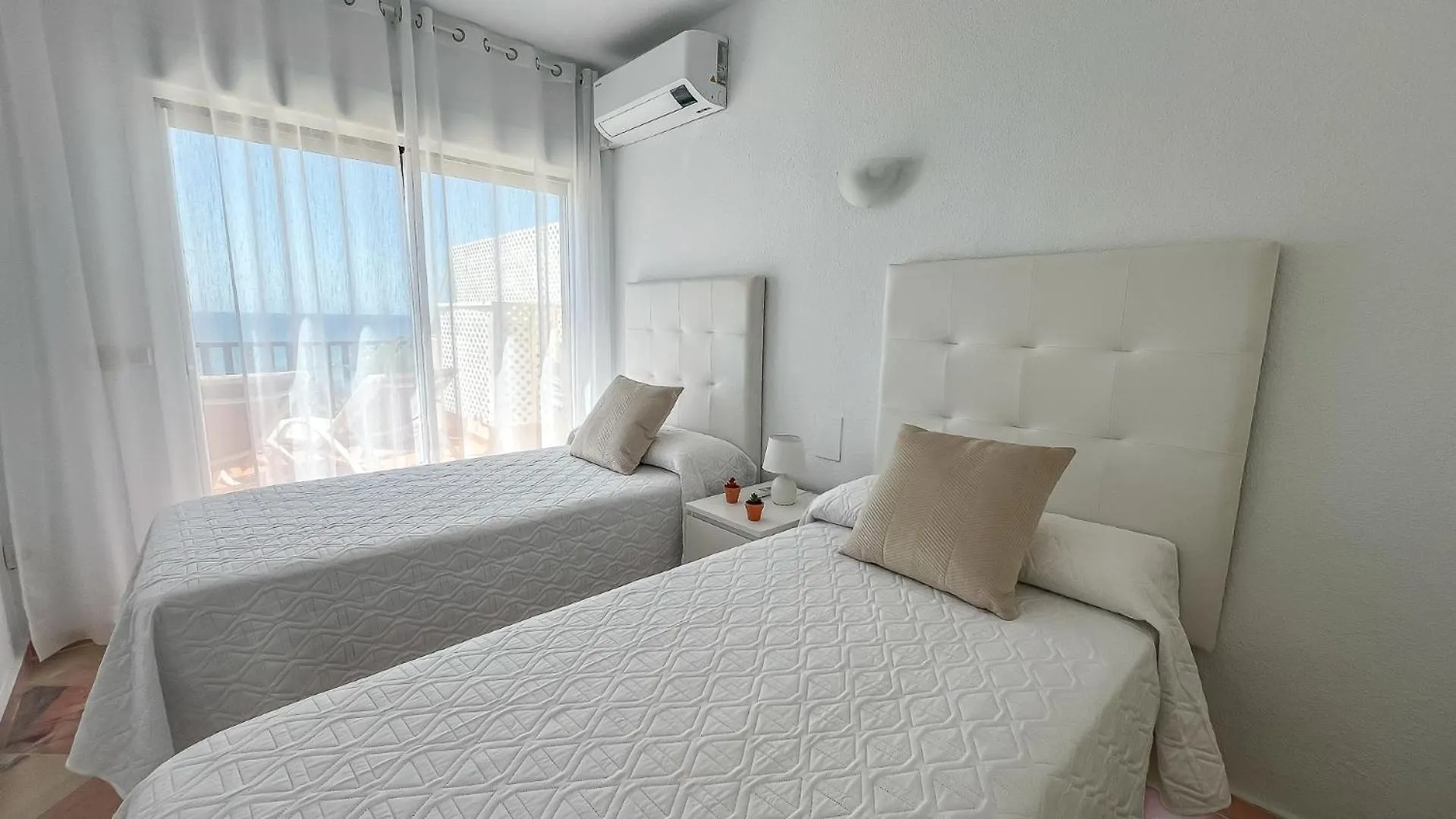 Appartamento Oleholidays 921 Atico Romana Playa Vistas Al Mar Marbella Spagna