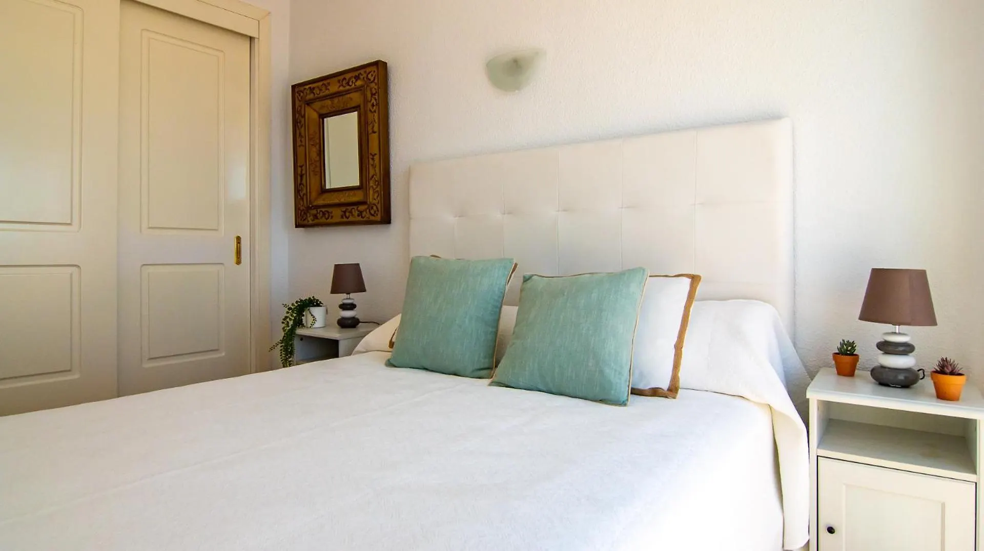 Oleholidays 921 Atico Romana Playa Vistas Al Mar Marbella