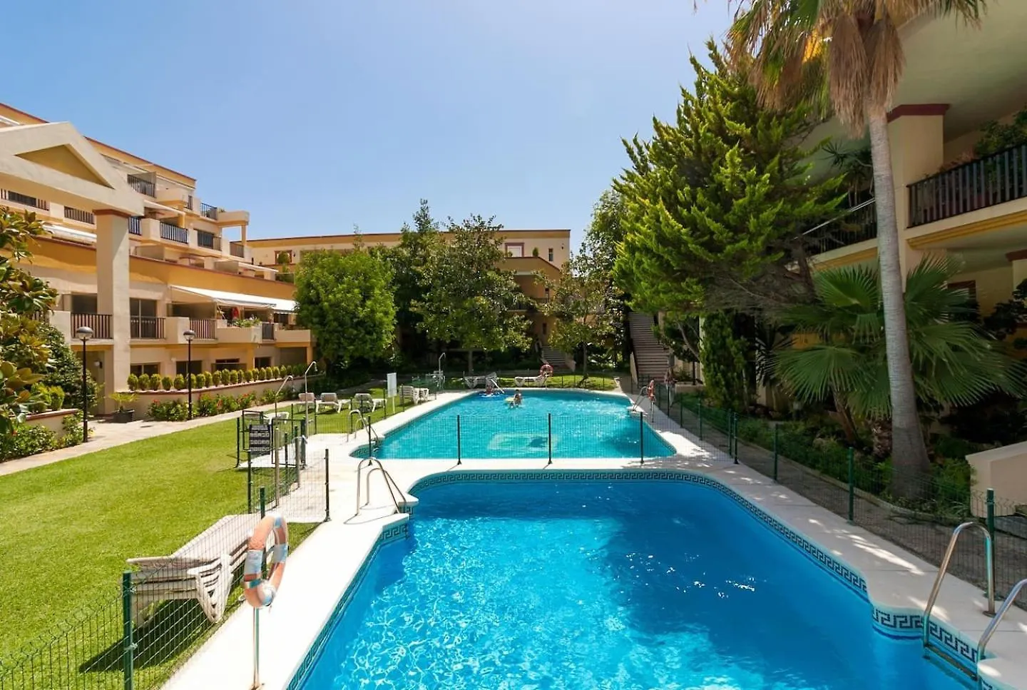 Apartment Oleholidays 921 Atico Romana Playa Vistas Al Mar Marbella Spain