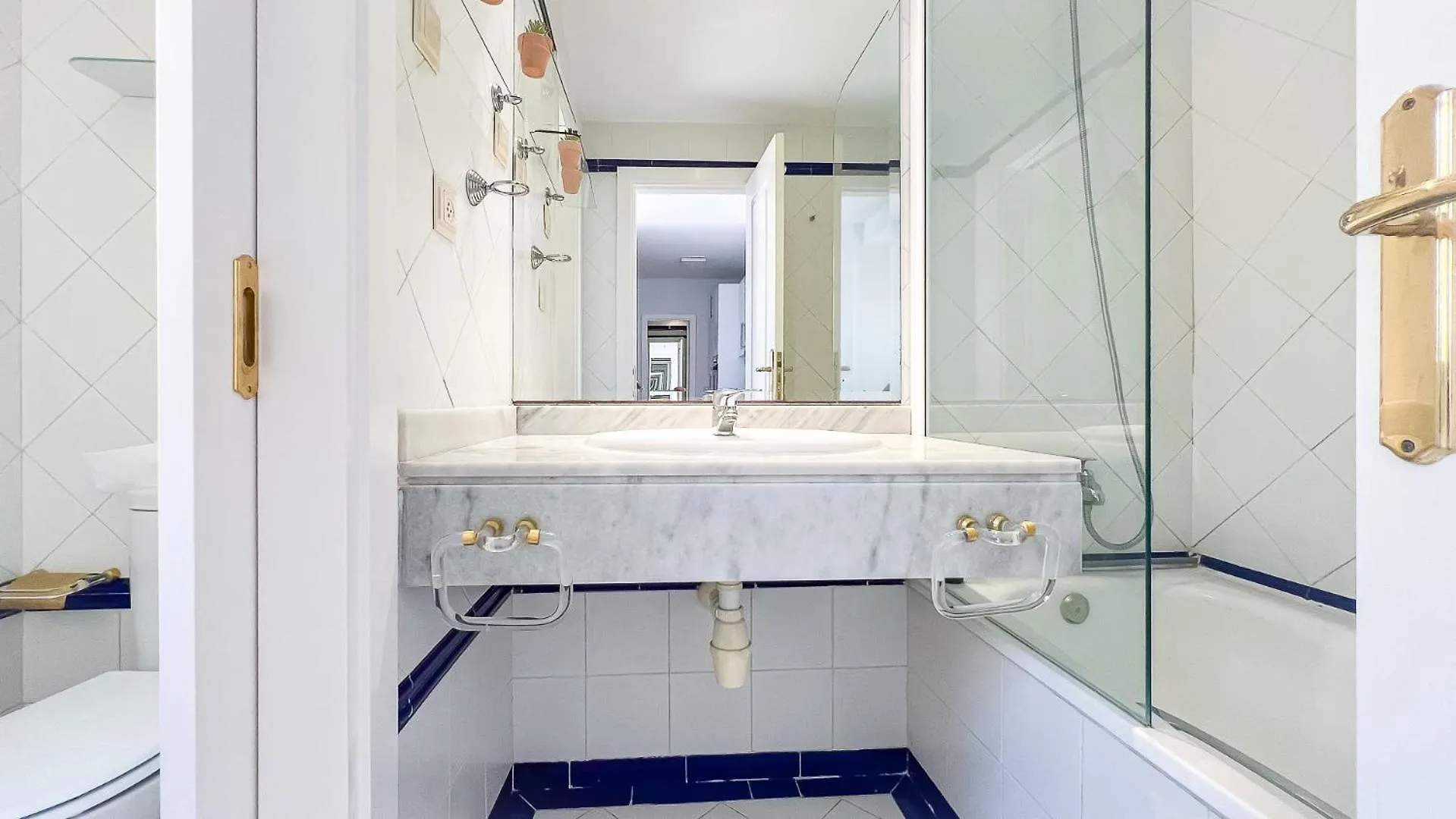 Apartment Oleholidays 921 Atico Romana Playa Vistas Al Mar Marbella Spain