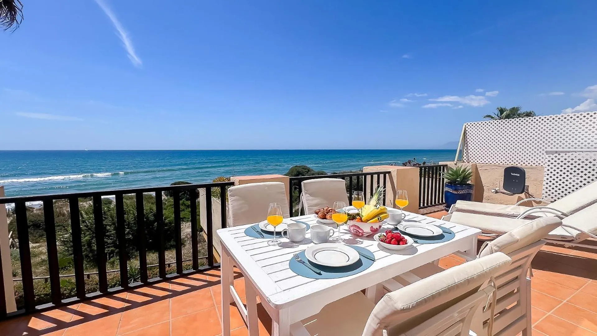 Oleholidays 921 Atico Romana Playa Vistas Al Mar Marbella Spain